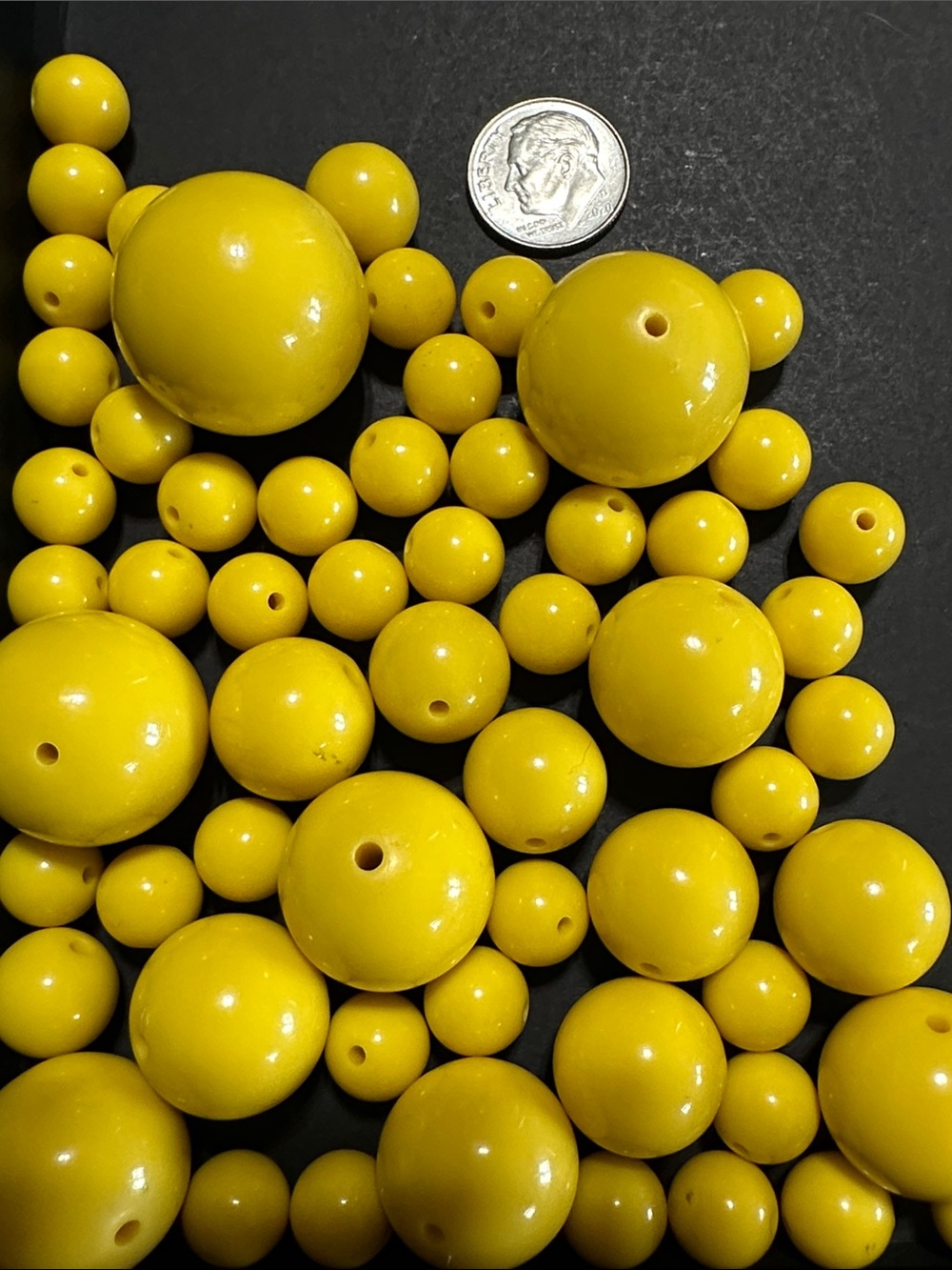170.  Bright Yellow Loose Beads for Necklace or Crafting